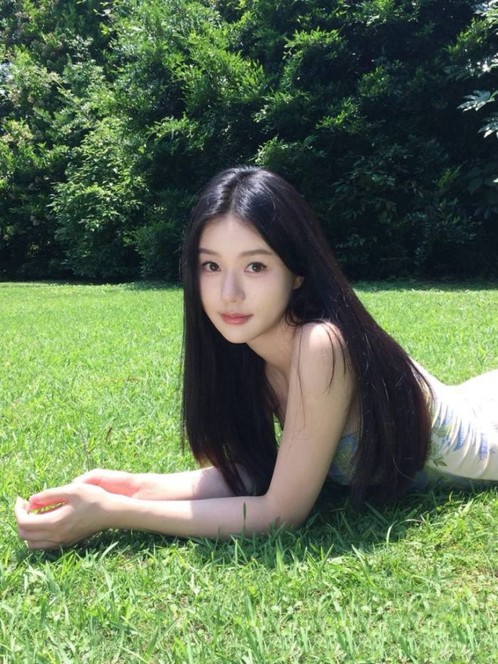 兼职女生Milk