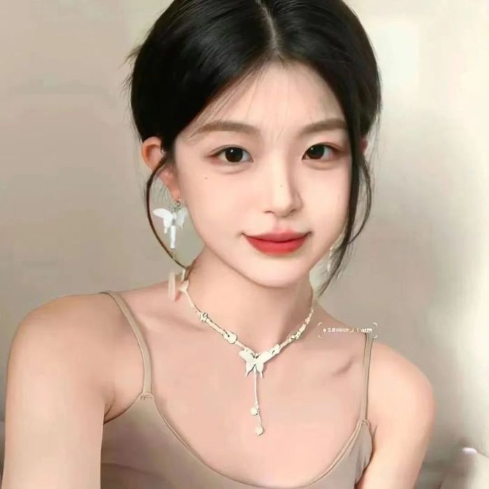 在读女生张禾禾