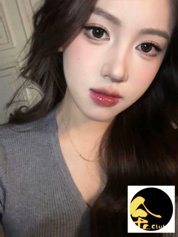 身材巨🐻蜜🍑臀真实留学生：媛媛
