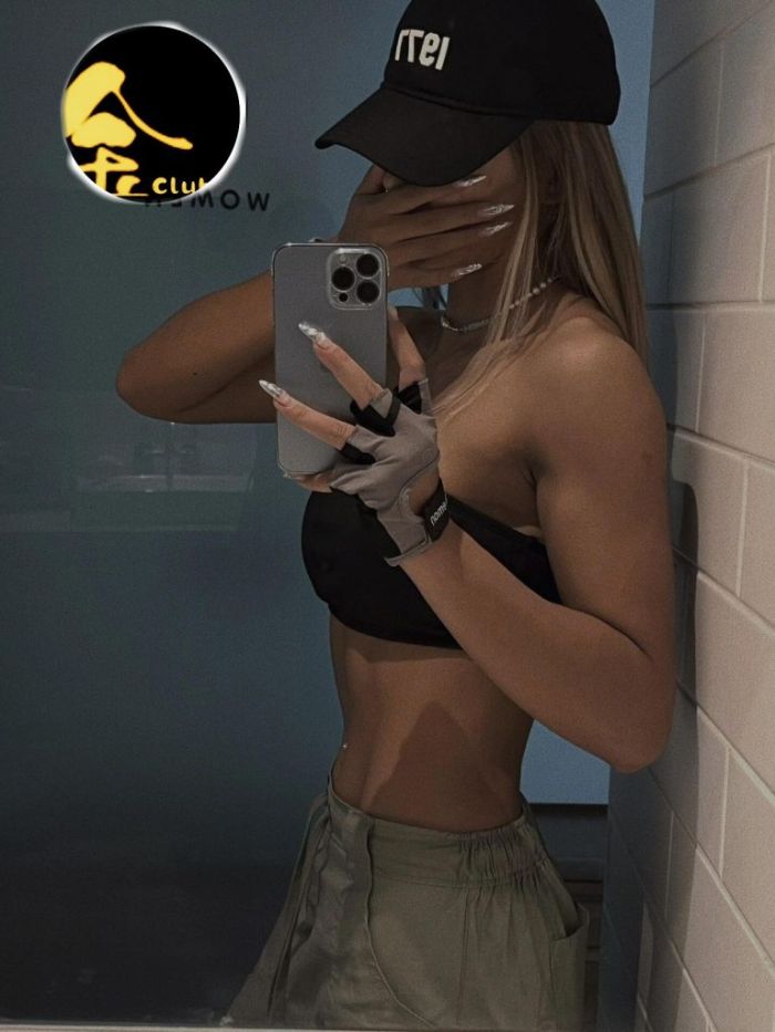身材比例完美健身教练：Lisa 净身高174 真🐻D