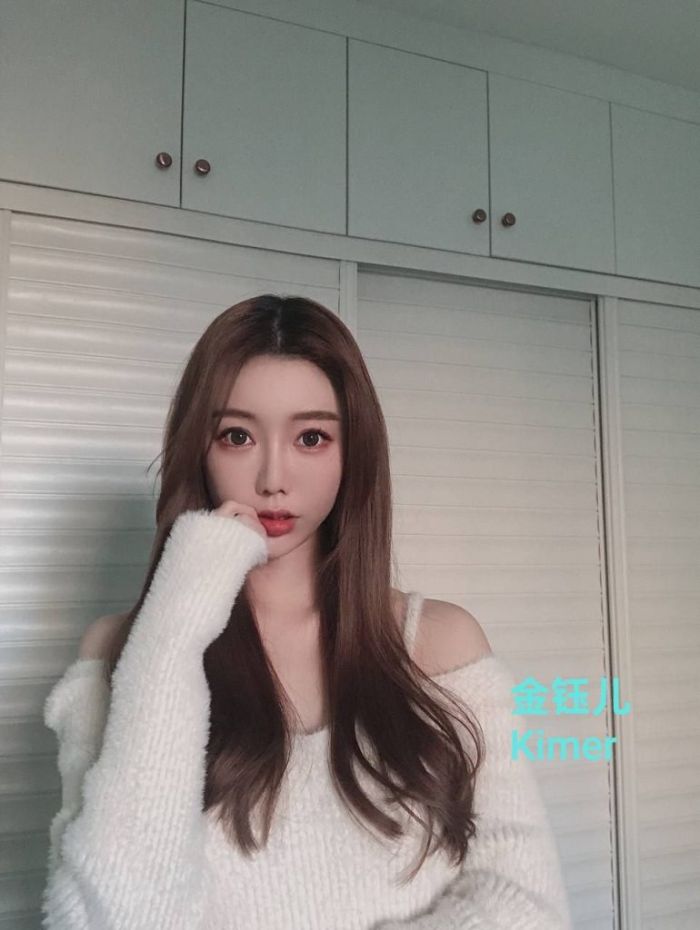 🔥独家新人🔥金钰儿Kimer🔥167长腿宝宝💝都市小白领💝