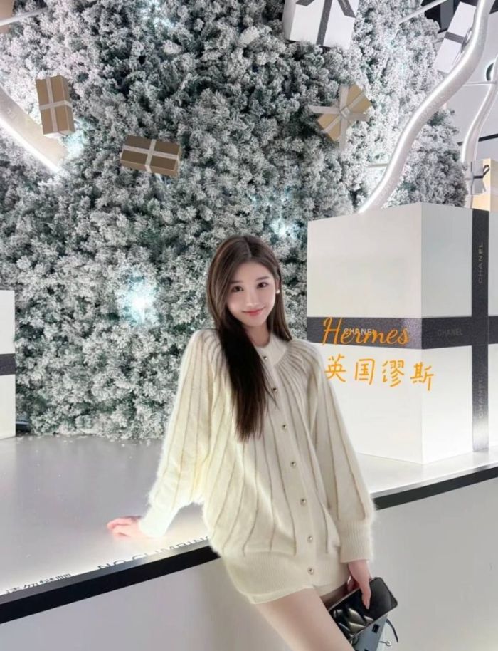 ♏️Hermes♍️  🎀名媛风～留学生兼职～顶美甜妹