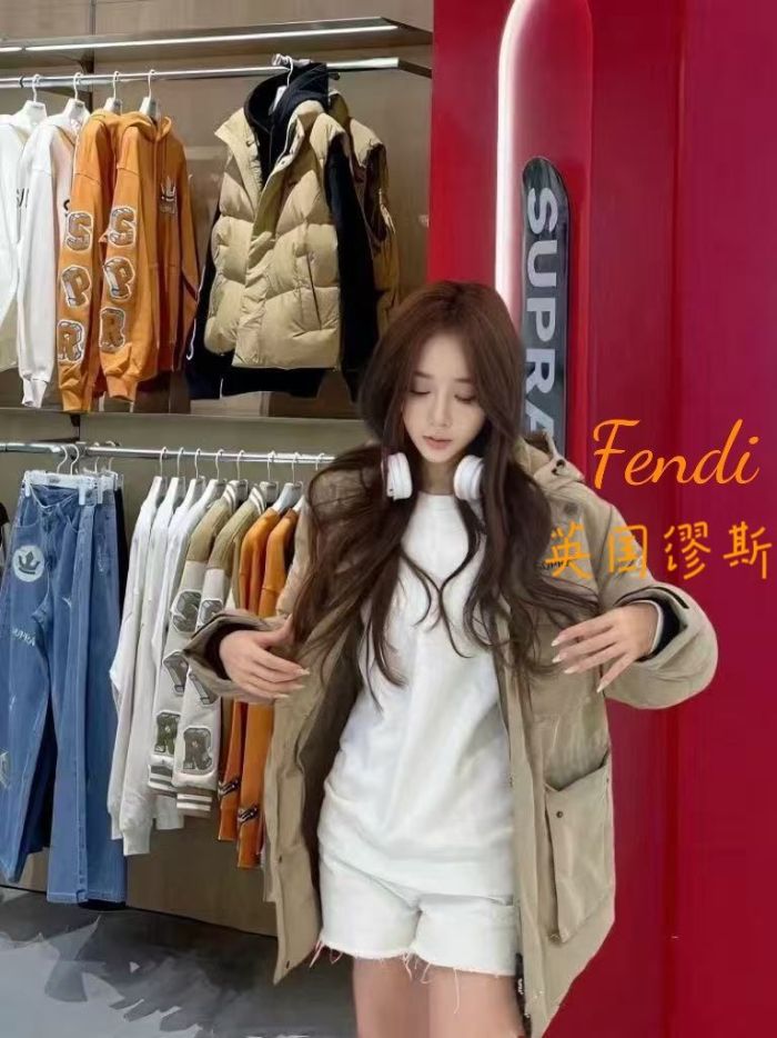 ♏️Fendi♍️  🎀初恋白月光~乖巧听话英国留学生