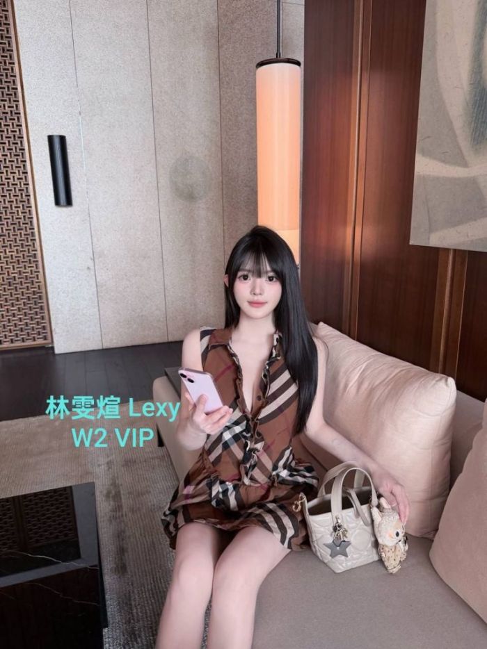 ❤️林雯煊Lexy❤国内应届毕业生❤️  纯天然甜美baby Face系童颜少女