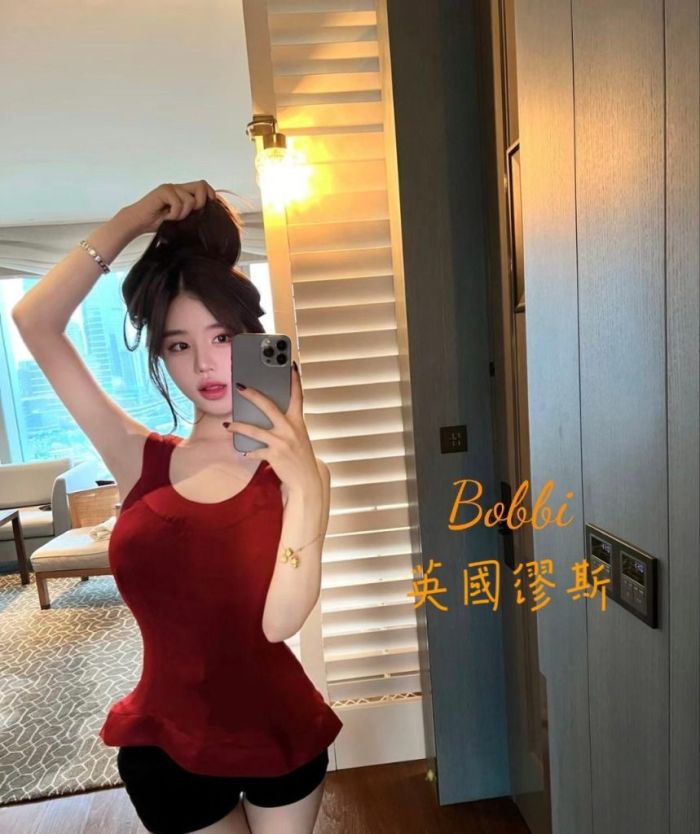♏️Bobbi♍️英國缪斯🎀05年甜妹，撒嬌奶音，高中校花清純款