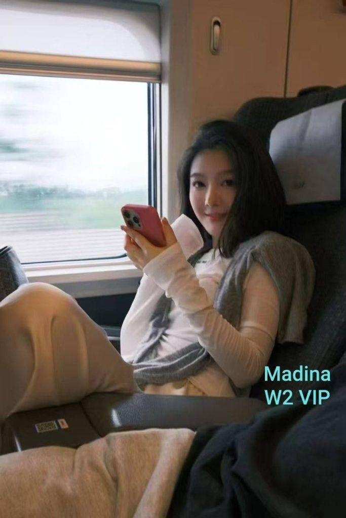 💦Madina💦小水滴💦  💝本期震撼 新晋高端资源💝  168cm/50kg/天然C cup