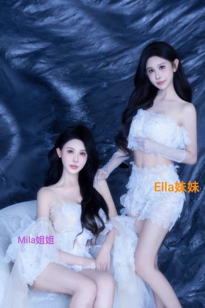 💝双胞胎💝Mila姐姐&Ella妹妹💝  ✍这种看着分不清却又不绝对的纯粹感：迷惑且有趣