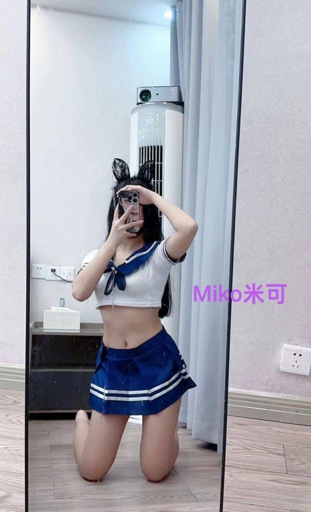 240档！MIKO米可 163C   27岁，46kg, 皮肤好， 身材比例相当均匀🥰长期健身😘