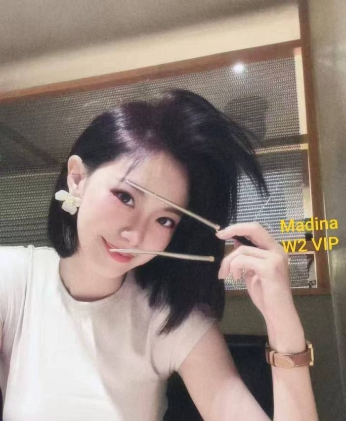 全英红牌🥰Madina💦小水滴💦短暂停留  💝本期震撼 新晋高端资源💝  168cm/50kg/天然C cup