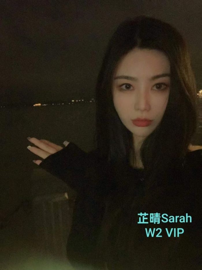 🔥独家新人🔥芷晴Sarah🔥都市小白领💝小酒窝长睫毛，笑起来很好看！