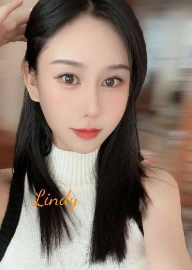 ♏️Lindy♍️英國缪斯🎀乖巧小网红，全身雪白