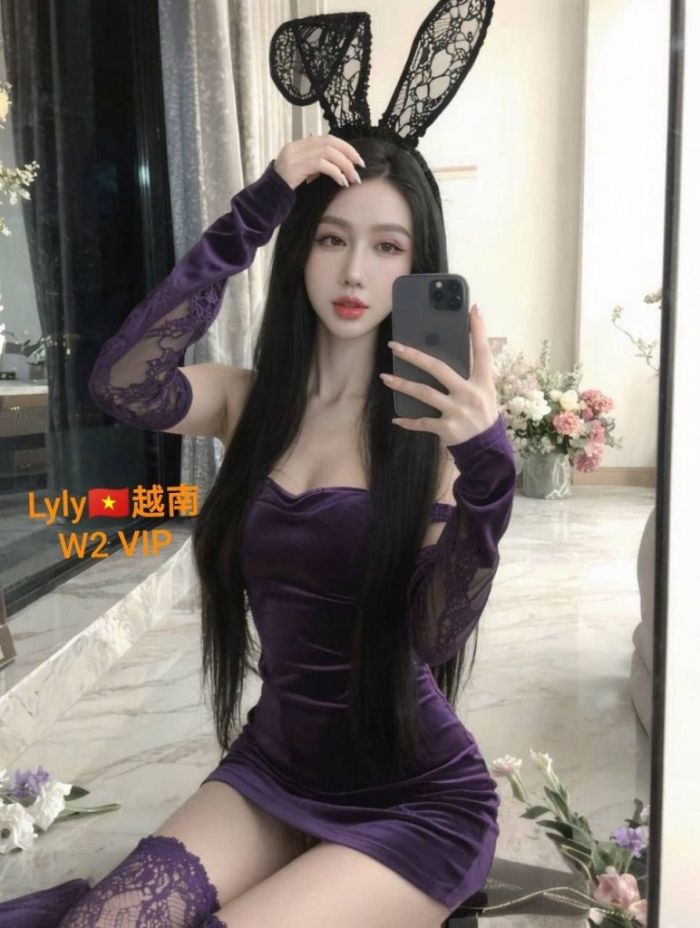 😍中越🇻🇳混血😍会讲中文👍Lyly❤️丽莉170净高C