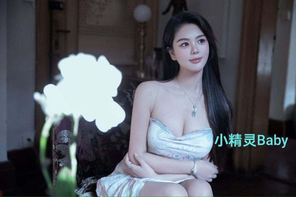 🔥新人到🔥比：名星还漂亮🔥国内大三学生💋06年出生💋小精灵Baby❤️170净身高❤️