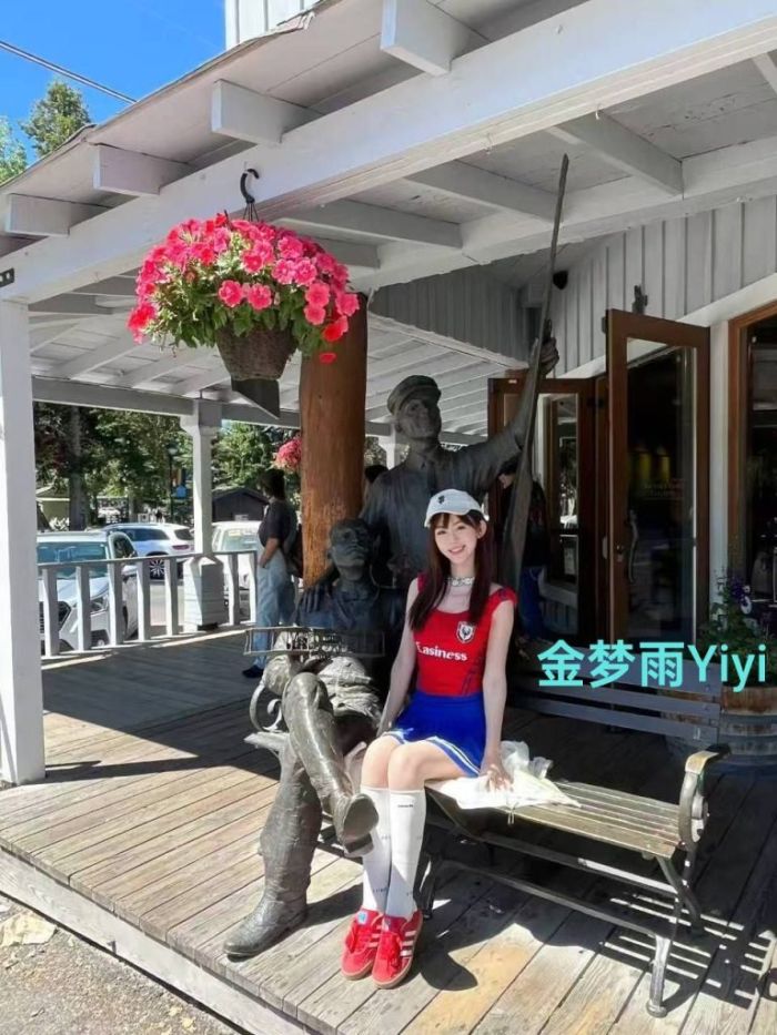 ❤️新人到❤️独家新人✈️👉金梦雨Yiyi👈奶茶妹妹🤩01年小嫩妹😍莞式服务小能手
