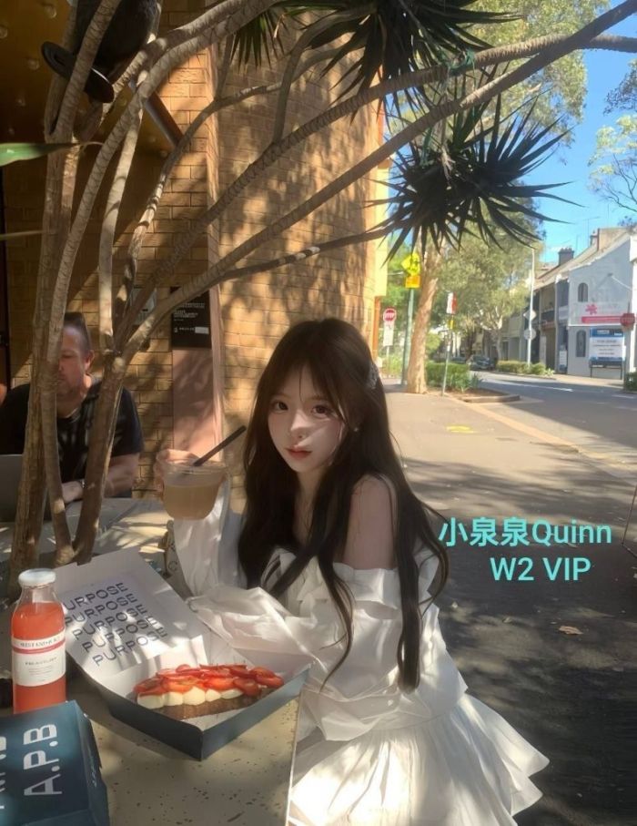 💦小泉泉💦Quinn💦06年  🇬🇧英国本土🇬🇧留学生  🤩165C 纯幼天花板🤩